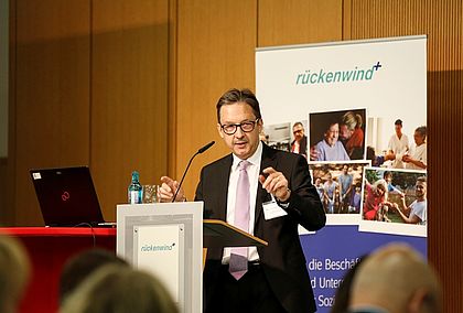 Wolfgang Husemann, Bundesministerium für Arbeit und Soziales